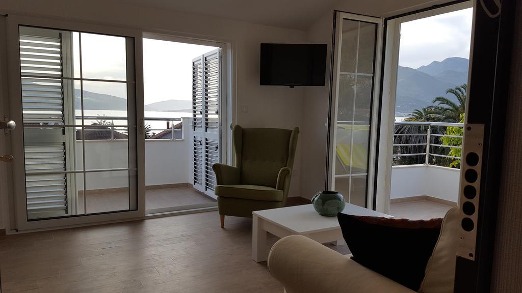 Apartment Milas Tivat Luaran gambar